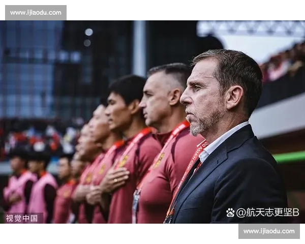 东亚杯临战主帅仍未定,久尔杰维奇待命成焦点 东亚杯临战主帅仍未定,久尔杰维奇待命成焦点