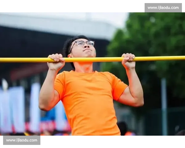 泪水与汗水交织，马拉松赛场上的动人瞬间，成绩背后的故事！
