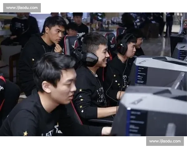 电竞世界杯再燃战火！精彩回放让你身临其境