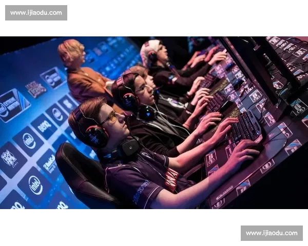 从网吧到专业场馆，电竞场馆的蜕变之路有多远