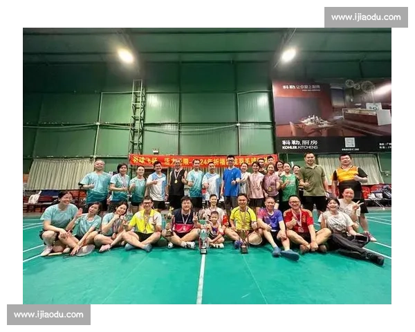 看哭！羽毛球运动员的体能付出，每一滴汗水都闪闪发光！